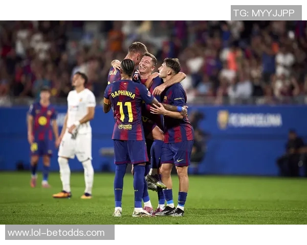 欧冠激战巴萨4-0战胜里昂点球争议引发全场热议