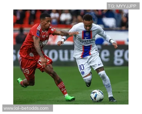 那不勒斯狂胜巴黎圣日耳曼5-1震惊国王杯历史的冷门之战