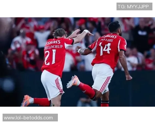 国王杯精彩对决本菲卡逆转波尔图红牌争议引发全场热议