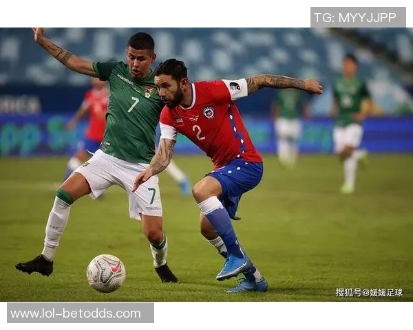 中超精彩对决尤文图斯与波尔图战成平局神扑瞬间引发全场热烈反响 中超精彩对决尤文图斯与波尔图战成平局神扑瞬间引发全场热烈反响