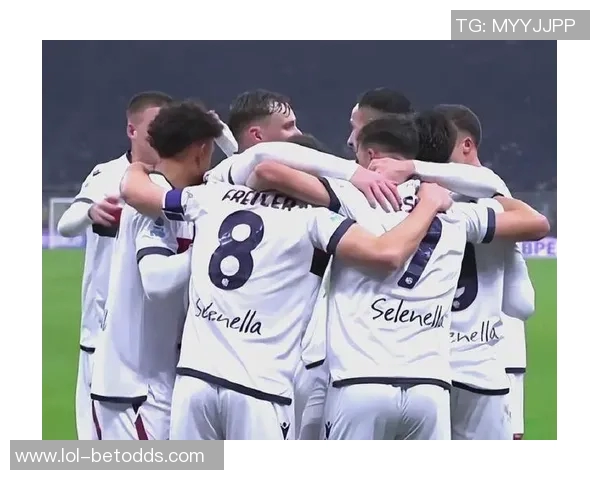 世界杯激战多特蒙德逆转国米帽子戏法引发争议判罚全场沸腾 世界杯激战多特蒙德逆转国米帽子戏法引发争议判罚全场沸腾