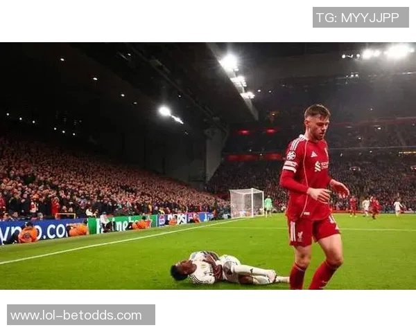 欧联杯惊心动魄之战利物浦逆转皇马全场沸腾的瞬间解析