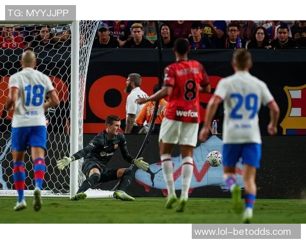 中超赛场惊现经典对决AC米兰逆转巴萨引发热议与讨论