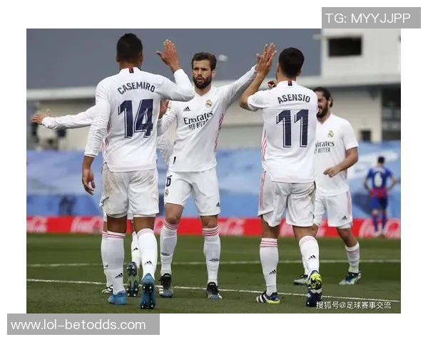 欧联杯惊天冷门AC米兰3-0逆袭皇马红牌事件引发全场热议